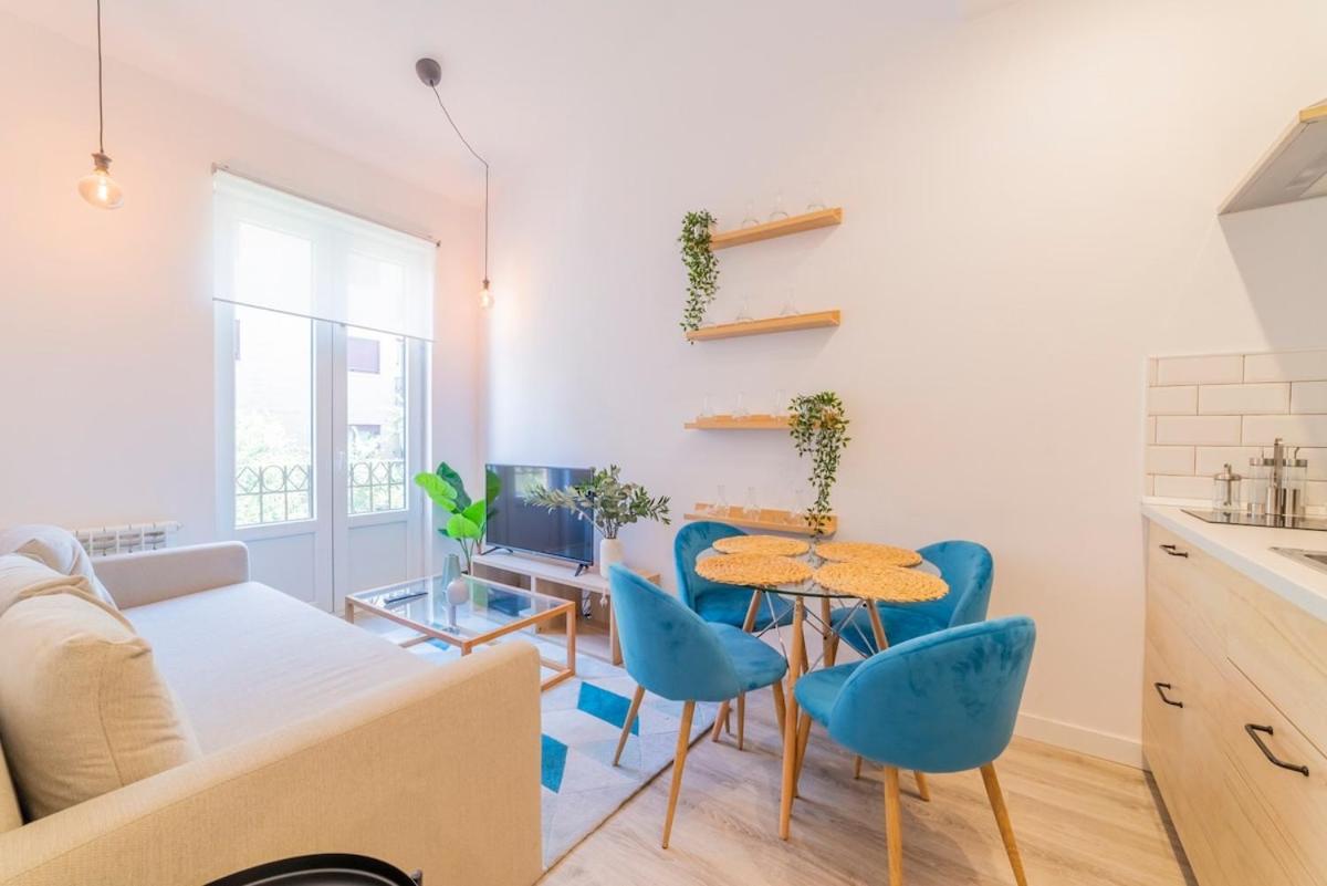 Encantador Apartamento Atocha Madrid Exterior photo