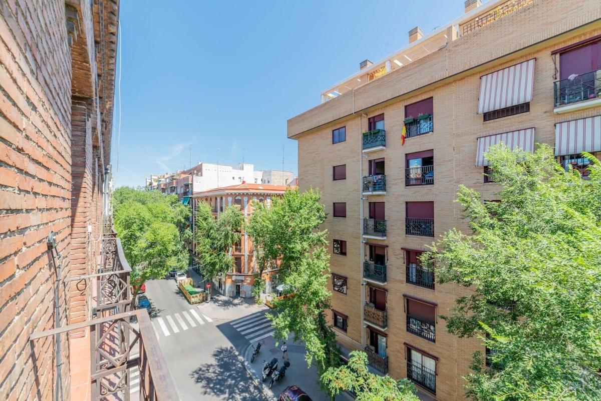 Encantador Apartamento Atocha Madrid Exterior photo